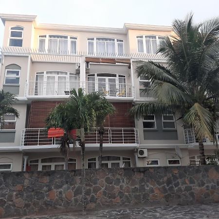 Ocean Drive Studio, Next To The Beach Grand Baie Exterior foto